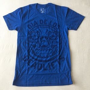 NWOT Dia de los DEADLIFTS tee men’s Small